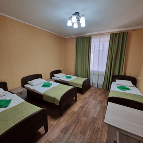 Четырехместный